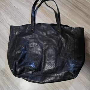 Textured Black American Co. Leather Tote Bag with Shoulder Straps